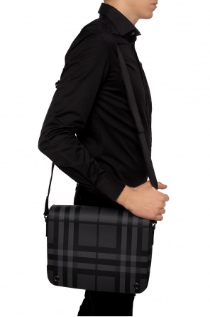 ‘bruno’ shoulder bag with flap, zdjęcie 2 ‘bruno’ shoulder bag with flap od Burberry